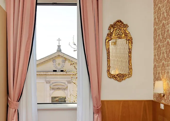 Sonnino 4* Rome